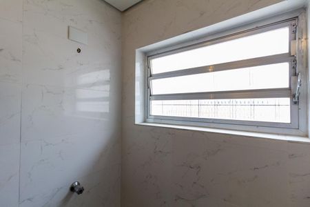 Casa para alugar com 250m², 3 quartos e 3 vagas Casa para alugar com 250m², 3 quartos e 3 vagasBanheiro 1