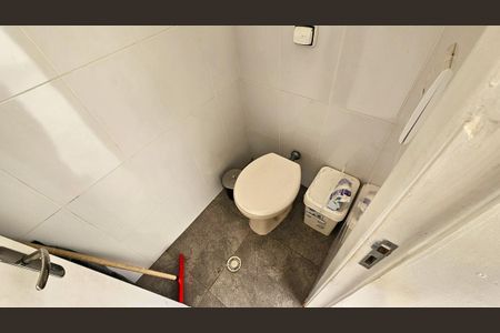 Casa para alugar com 250m², 3 quartos e 3 vagas Casa para alugar com 250m², 3 quartos e 3 vagasLavabo 2