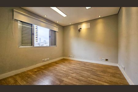 Casa para alugar com 250m², 3 quartos e 3 vagas Casa para alugar com 250m², 3 quartos e 3 vagasQuarto 3