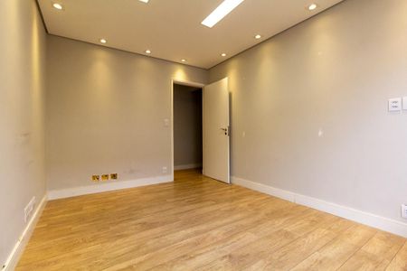 Casa para alugar com 250m², 3 quartos e 3 vagas Casa para alugar com 250m², 3 quartos e 3 vagasQuarto 2