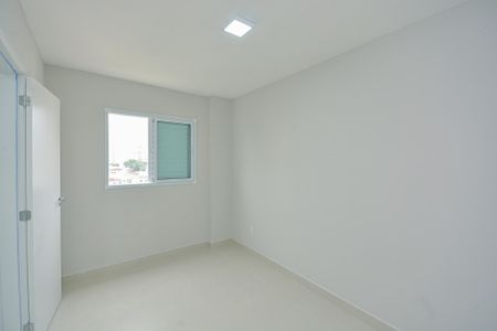 Quarto 2 de apartamento para alugar com 2 quartos, 65m² em Jardim Anhanguera, São Paulo