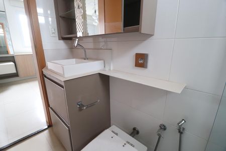 Apartamento para alugar com 105m², 3 quartos e 2 vagasBanheiro do Quarto 3