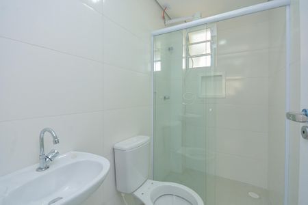 Banheiro de apartamento para alugar com 1 quarto, 52m² em Jardim Anhanguera, São Paulo