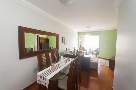 Apartamento à venda com 90m², 3 quartos e 1 vagaSala