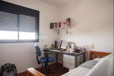 Apartamento à venda com 106m², 3 quartos e 2 vagasQuarto 2