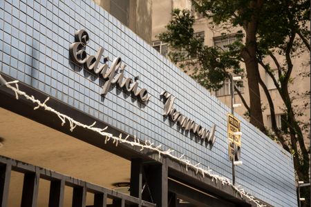 Apartamento à venda com 106m², 3 quartos e 2 vagasFrente