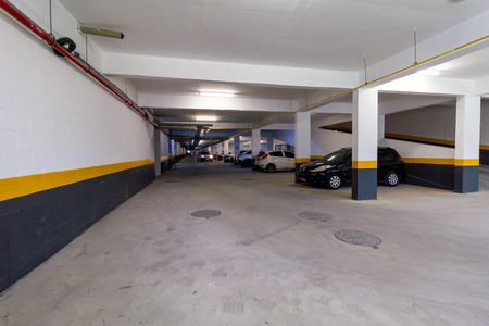 Apartamento para alugar com 42m², 1 quarto e 1 vaga Apartamento para alugar com 42m², 1 quarto e 1 vagaGaragem