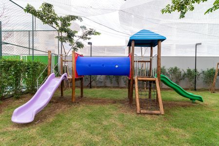 Apartamento para alugar com 42m², 1 quarto e 1 vaga Apartamento para alugar com 42m², 1 quarto e 1 vagaÁrea comum - Playground