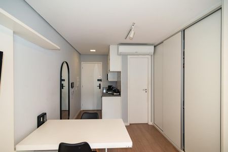 Apartamento para alugar com 30m², 0 quarto e sem vaga