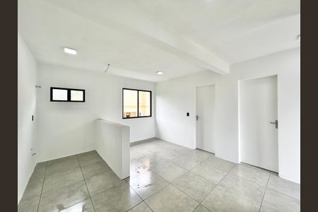 Sala - Cozinha de apartamento para alugar com 2 quartos, 29m² em Rondônia, Novo Hamburgo