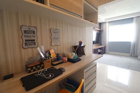 Apartamento para alugar com 123m², 3 quartos e 2 vagasEscritório