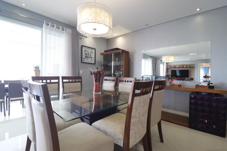 Apartamento para alugar com 123m², 3 quartos e 2 vagasSala