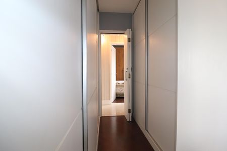 Apartamento para alugar com 123m², 3 quartos e 2 vagasCloset Quarto 1 suíte