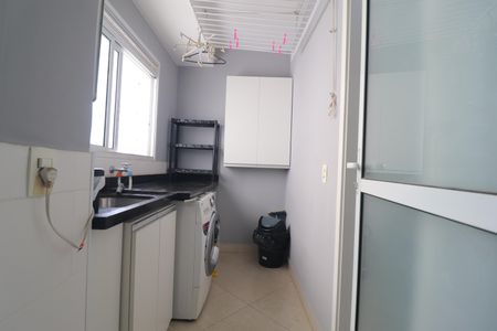 Apartamento para alugar com 123m², 3 quartos e 2 vagasÁrea de Serviço