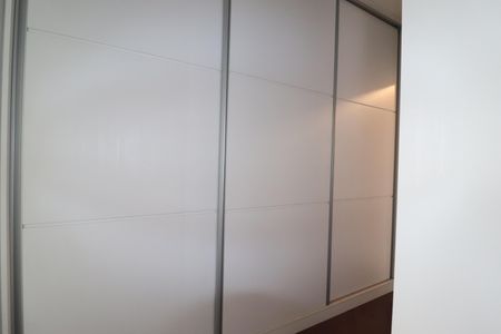 Apartamento para alugar com 123m², 3 quartos e 2 vagasCloset Quarto 1 suíte
