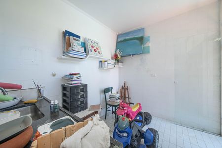 Casa à venda com 682m², 4 quartos e 12 vagas Casa à venda com 682m², 4 quartos e 12 vagasAteliê