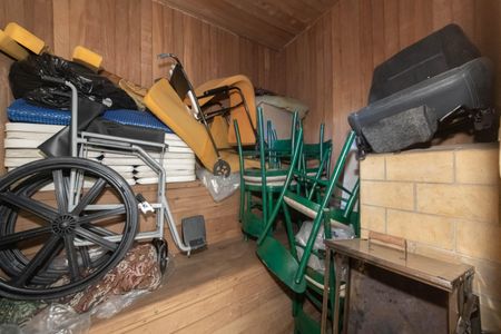 Casa à venda com 682m², 4 quartos e 12 vagas Casa à venda com 682m², 4 quartos e 12 vagasSauna