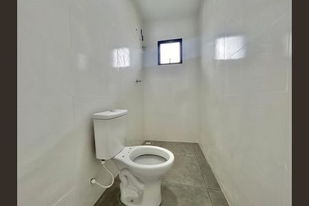 Banheiro de apartamento para alugar com 1 quarto, 29m² em Rondônia, Novo Hamburgo