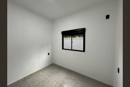 Quarto de apartamento para alugar com 1 quarto, 41m² em Rondônia, Novo Hamburgo