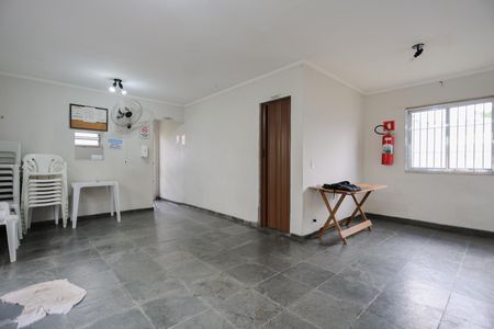 Apartamento para alugar com 64m², 2 quartos e 1 vaga Apartamento para alugar com 64m², 2 quartos e 1 vagaÁrea comum - Salão de festas