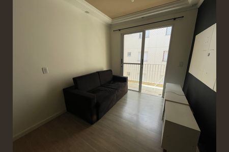 Apartamento para alugar com 72m², 2 quartos e 1 vagaSala