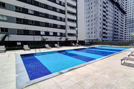 Apartamento para alugar com 38m², 2 quartos e sem vagaÁrea comum - Piscina