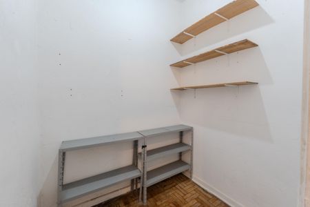 Apartamento à venda com 90m², 1 quarto e sem vagaQuarto de Serviço