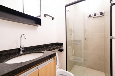 Banheiro de apartamento à venda com 1 quarto, 32m² em Bela Vista, São Paulo