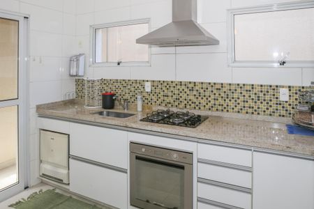 Casa de condomínio à venda com 87m², 2 quartos e 2 vagasCozinha