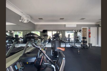 Casa de condomínio à venda com 130m², 3 quartos e 2 vagasAcademia