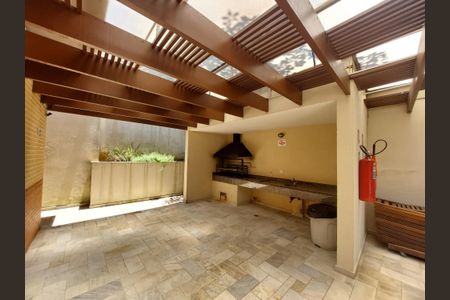 Casa de condomínio à venda com 130m², 3 quartos e 2 vagasÁrea comum - Churrasqueira