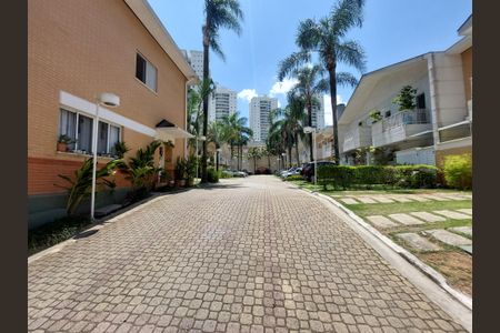 Casa de condomínio à venda com 130m², 3 quartos e 2 vagasÁrea comum