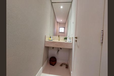 Casa de condomínio à venda com 130m², 3 quartos e 2 vagasLavabo