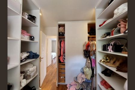 Casa de condomínio à venda com 130m², 3 quartos e 2 vagasQuarto 2