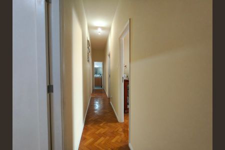 Apartamento à venda com 84m², 2 quartos e 1 vaga Apartamento à venda com 84m², 2 quartos e 1 vagaCorredor