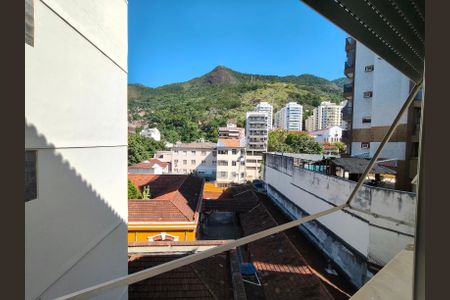 Apartamento à venda com 84m², 2 quartos e 1 vaga Apartamento à venda com 84m², 2 quartos e 1 vagaVista do Quarto 1
