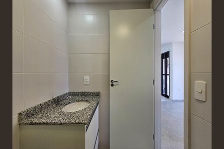 Apartamento para alugar com 55m², 2 quartos e 1 vaga Apartamento para alugar com 55m², 2 quartos e 1 vagaBanheiro