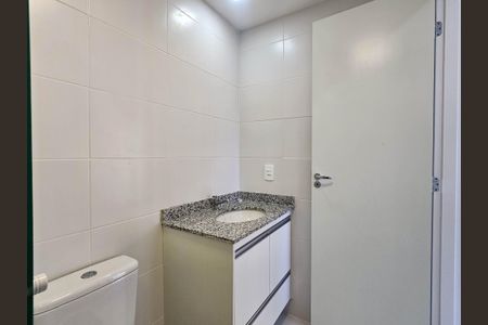 Apartamento para alugar com 55m², 2 quartos e 1 vaga Apartamento para alugar com 55m², 2 quartos e 1 vagaBanheiro