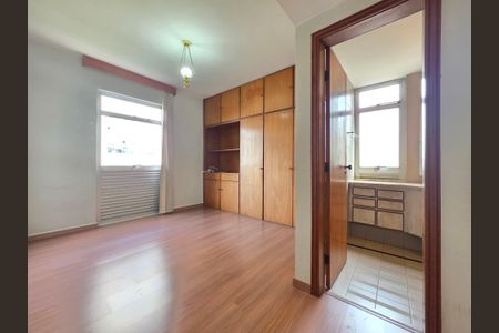 Apartamento à venda com 133m², 3 quartos e 1 vagaQuarto Suíte 