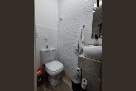 Casa à venda com 100m², 2 quartos e 1 vagaLavabo 