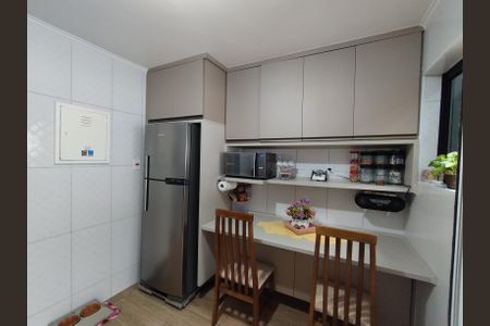 Casa à venda com 100m², 2 quartos e 1 vagaCozinha - Armários
