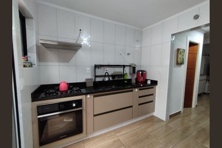 Casa à venda com 100m², 2 quartos e 1 vagaCozinha - Armários