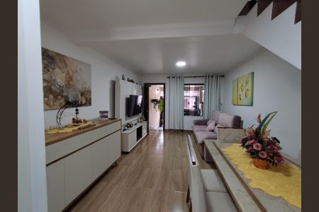 Casa à venda com 100m², 2 quartos e 1 vagaSala 