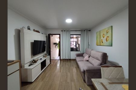 Casa à venda com 100m², 2 quartos e 1 vagaSala 