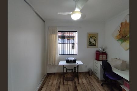 Casa à venda com 100m², 2 quartos e 1 vagaQuarto 2 