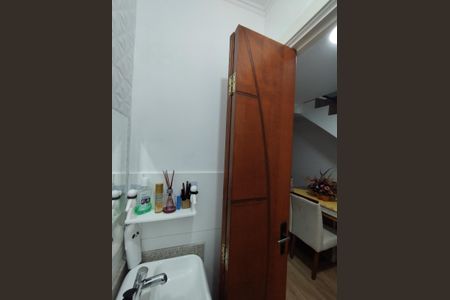 Casa à venda com 100m², 2 quartos e 1 vagaLavabo 