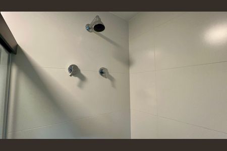 Apartamento para alugar com 57m², 2 quartos e sem vagaBanheiro