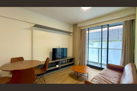 Sala de apartamento para alugar com 2 quartos, 57m² em Cerqueira César, São Paulo