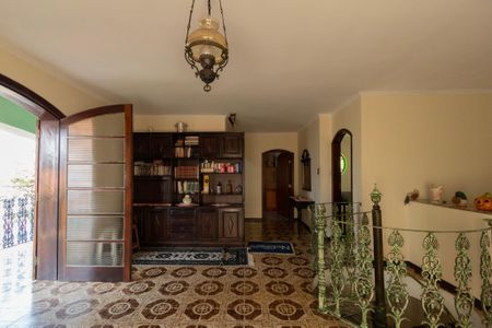 Casa para alugar com 290m², 5 quartos e 2 vagasSala Piso Superior 