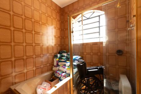 Casa para alugar com 290m², 5 quartos e 2 vagasBanheiro Suíte 